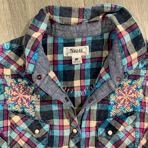 Adiktd Plaid Embroidered Long-sleeve Shirt size M - Picture 3 of 8
